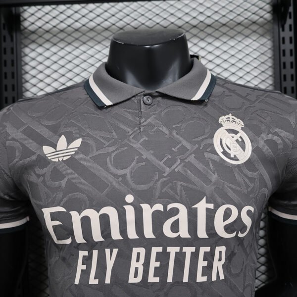 Real Madrid 24/25 3ªEquipación