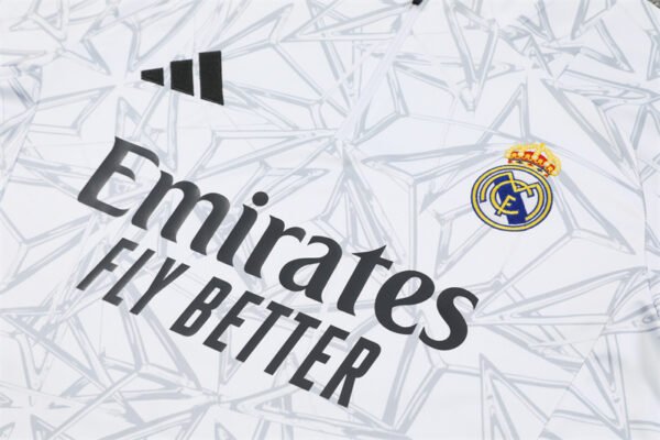 Real Madrid 24/25 Blanco Gris