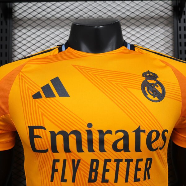 Real Madrid 24/25 2ªEquipación