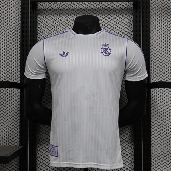 Real Madrid 25/26 Edición Especial