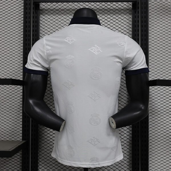 Real Madrid 25/26 Edición Especial
