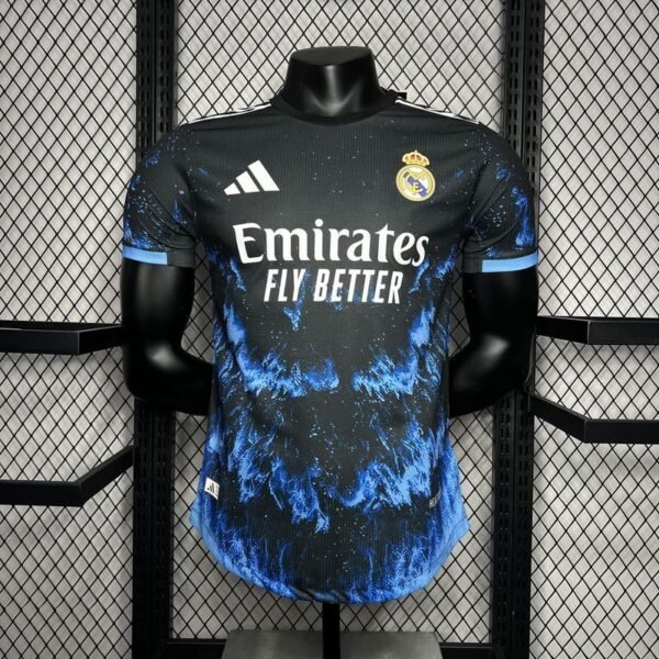 Real Madrid 24/25 Edición Especial