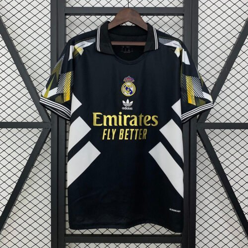 Real Madrid 25/26 Edición Especial