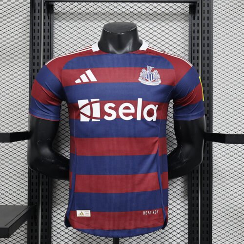 Newcastle 24/25 2ªEquipación