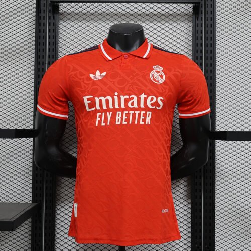 Real Madrid 24/25 Edición Especial